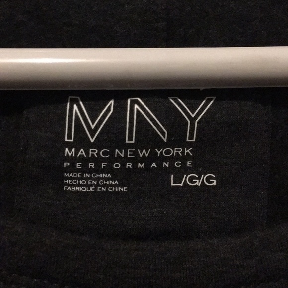 🆕💥Sweatshirt - Picture 2 of 3